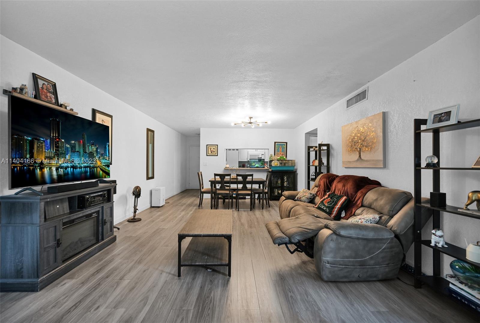 10105 NW 9th St Cir # 207 Unit: 9-207