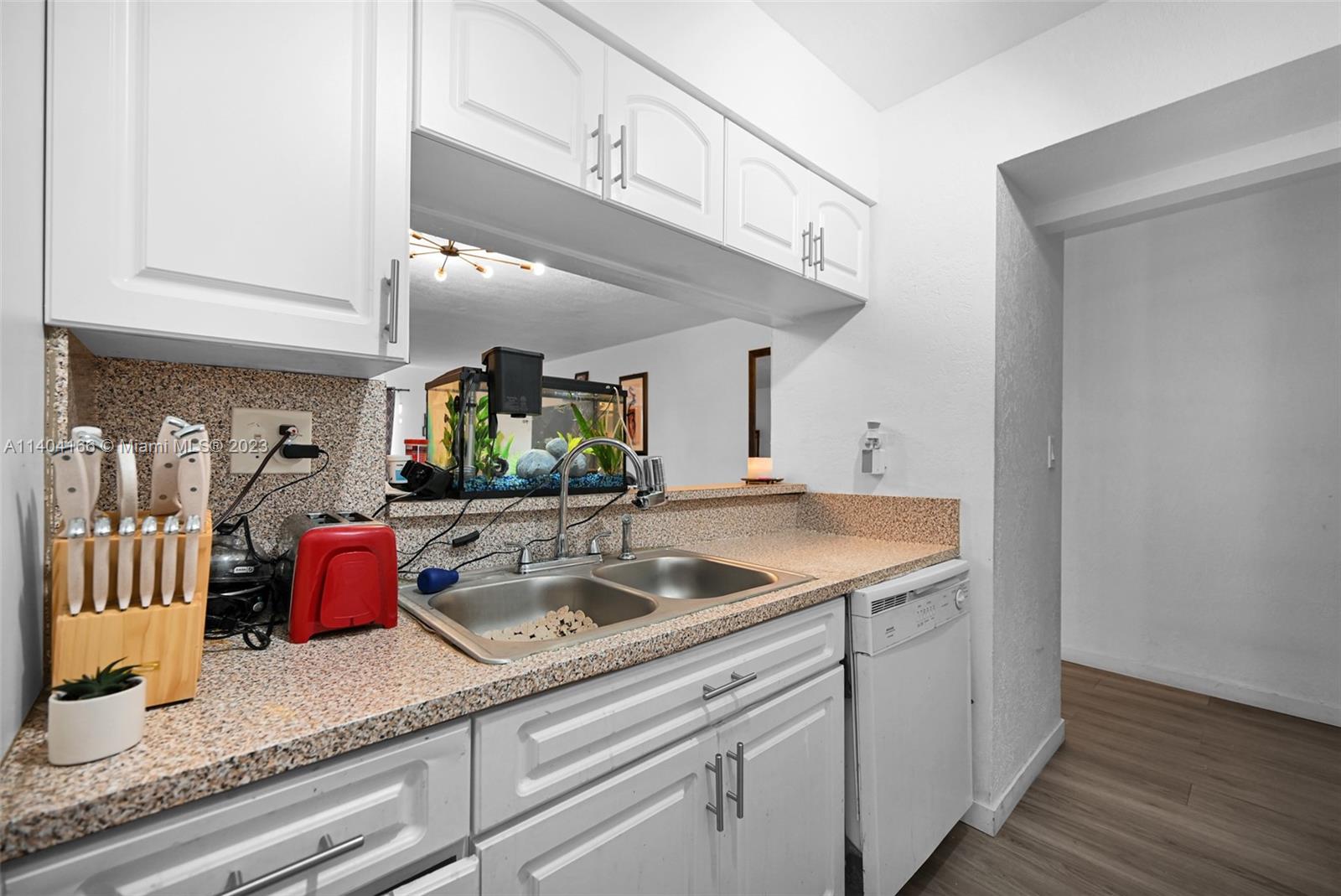 10105 NW 9th St Cir # 207 Unit: 9-207