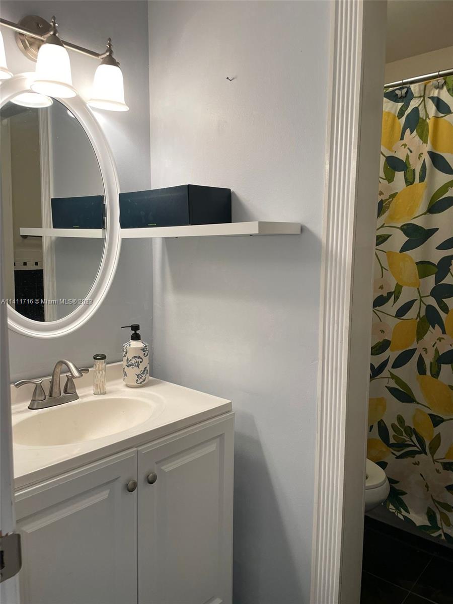 1453 S Liberty Ave # 1453E