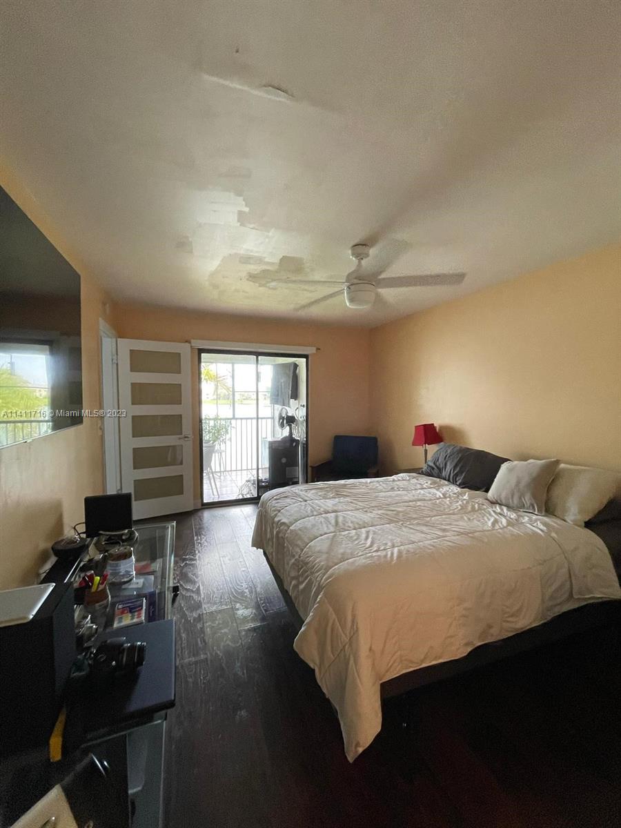 1453 S Liberty Ave # 1453E