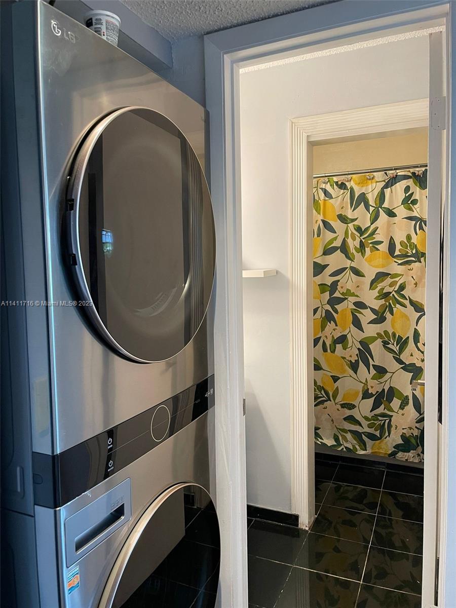 1453 S Liberty Ave # 1453E