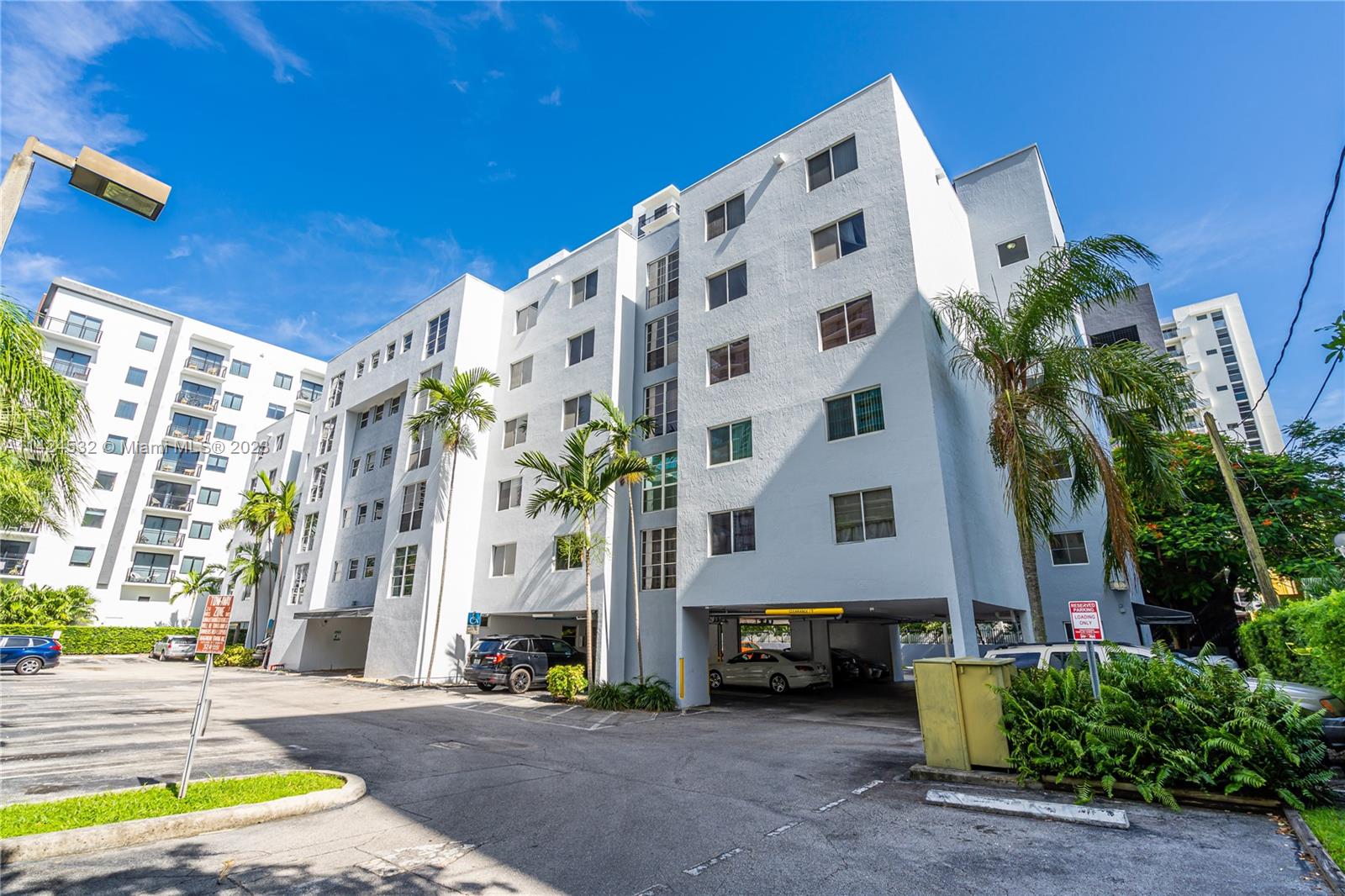 210 SW 11th St # 504