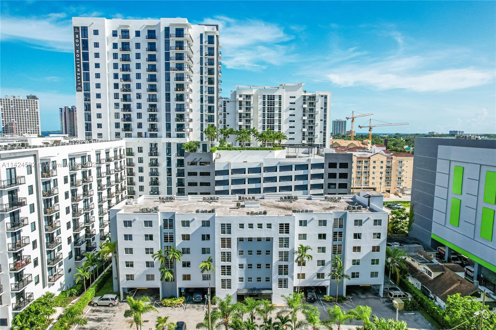 210 SW 11th St # 504