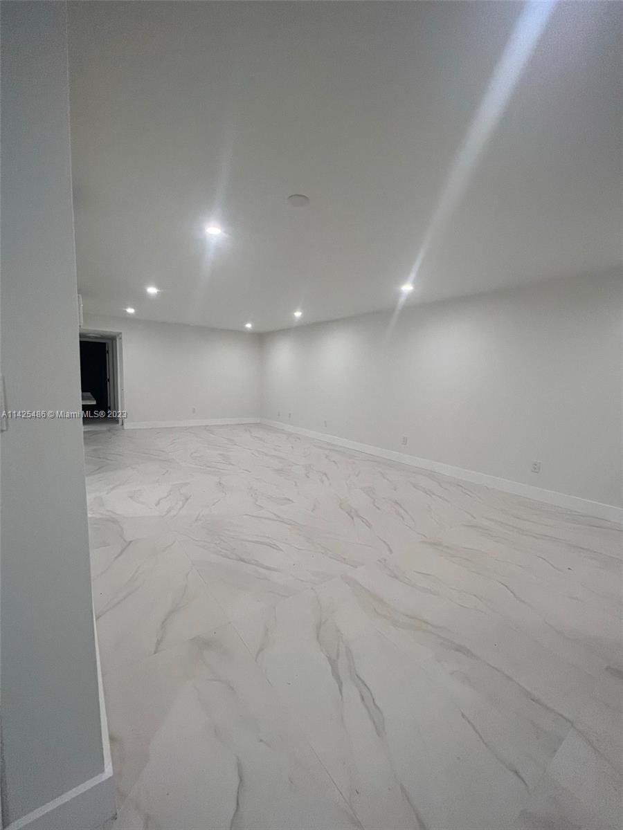 6211 SW 116th Pl Unit: E