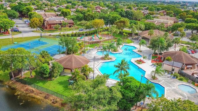 6211 SW 116th Pl Unit: E