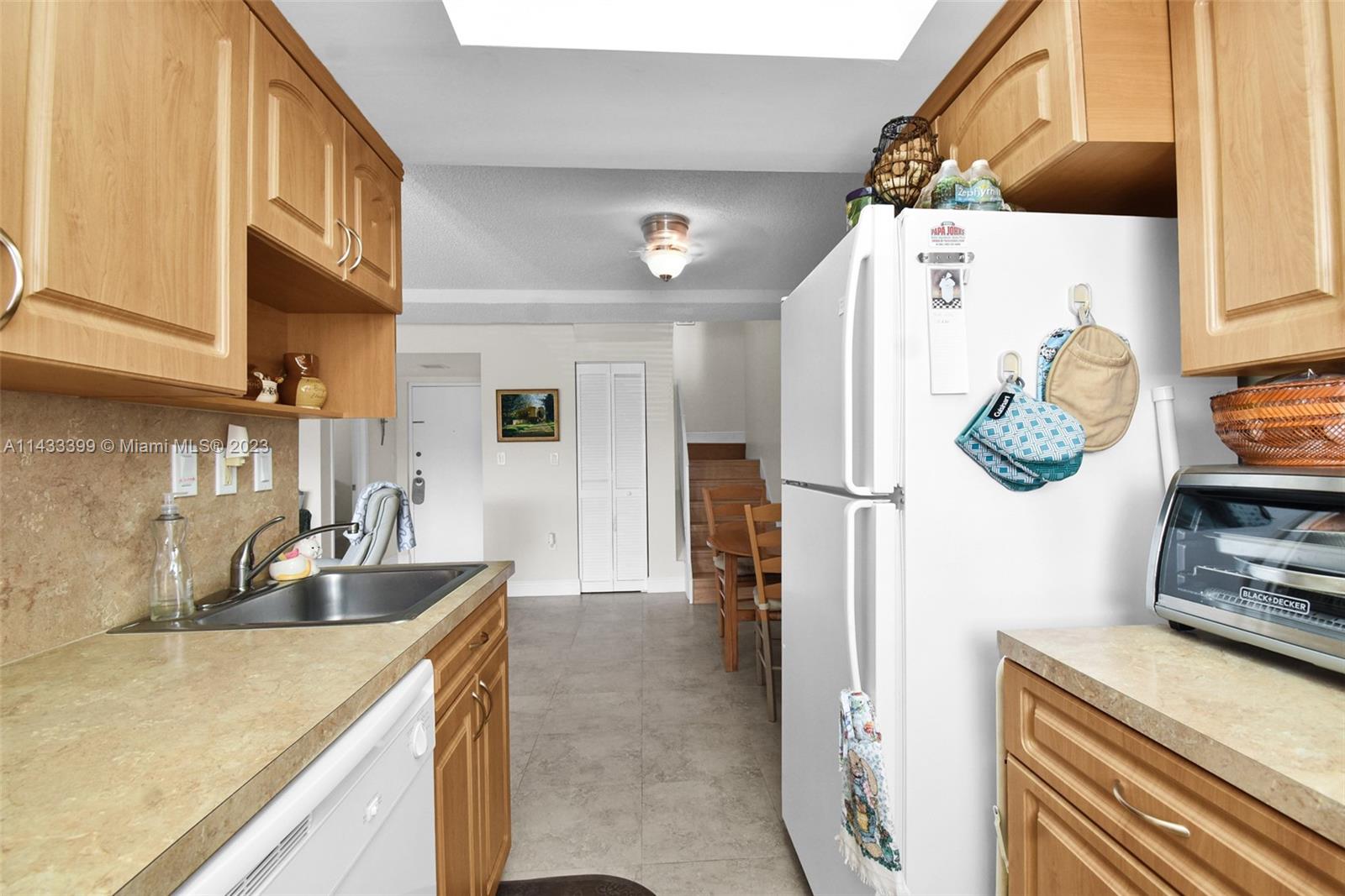 9321 SW 4th St # 209C