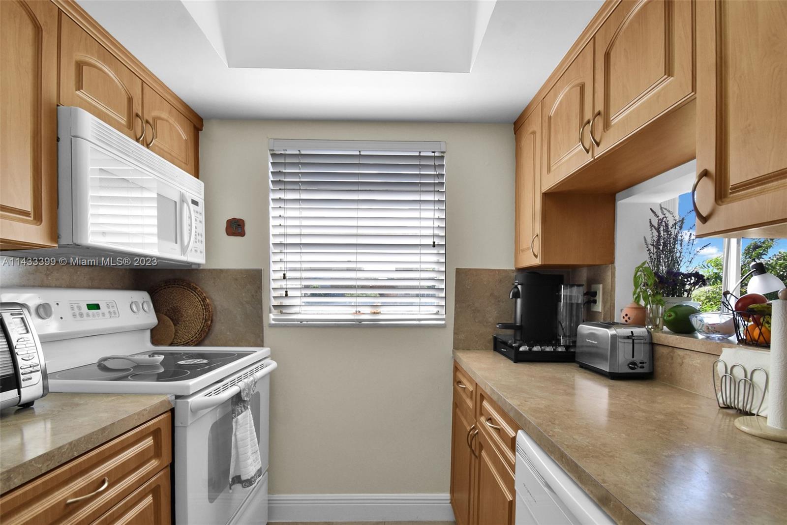 9321 SW 4th St # 209C