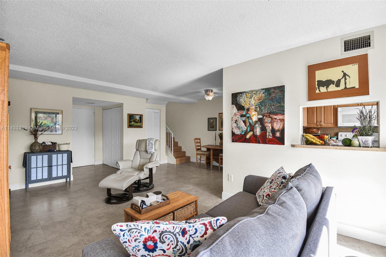 9321 SW 4th St # 209C