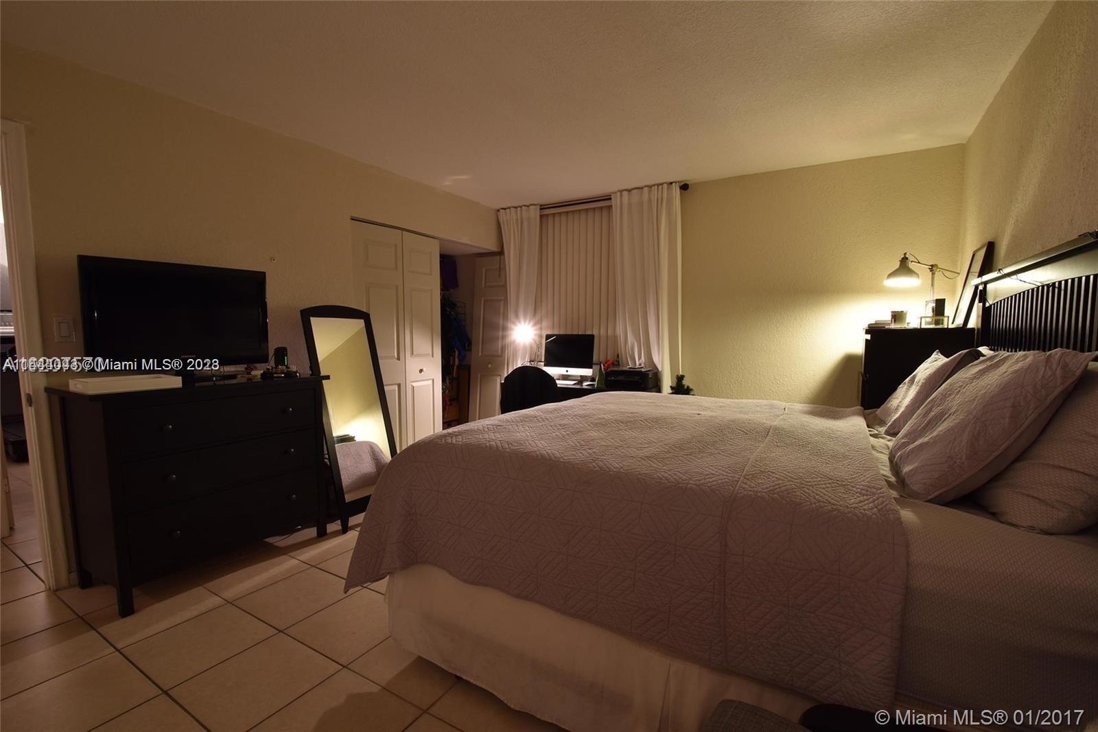 9125 SW 77th Ave # 609