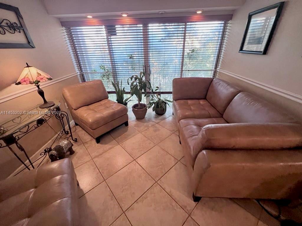 9321 SW 4th St # 207C