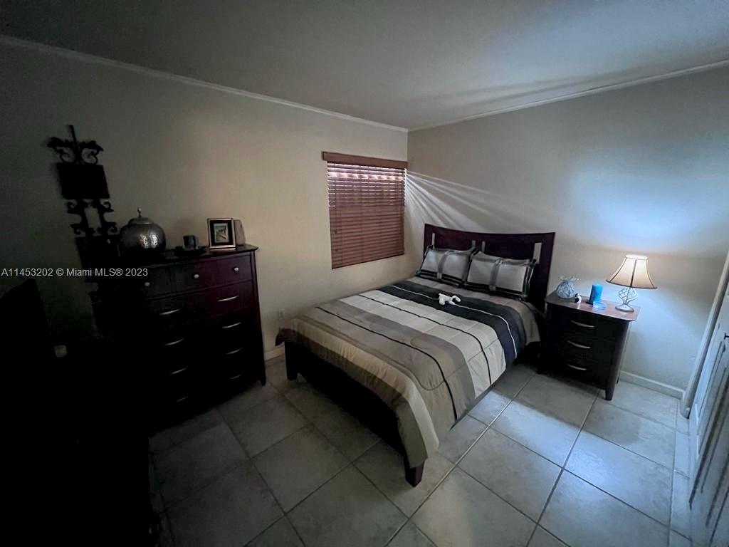 9321 SW 4th St # 207C