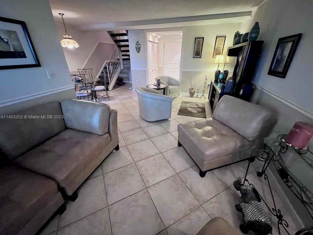 9321 SW 4th St # 207C