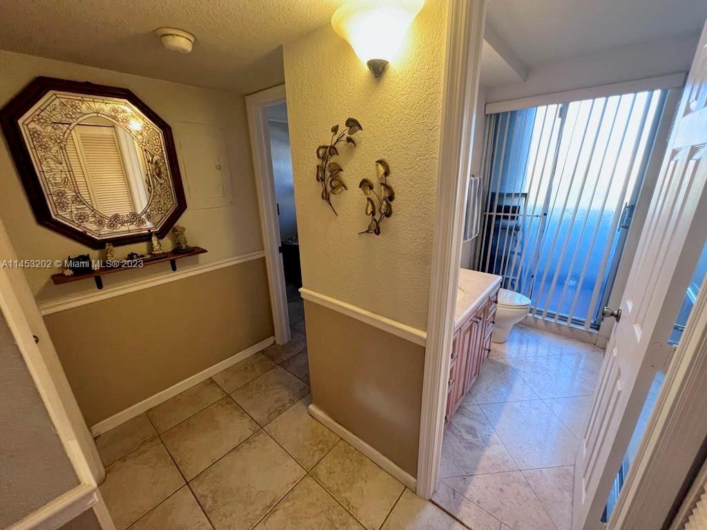 9321 SW 4th St # 207C