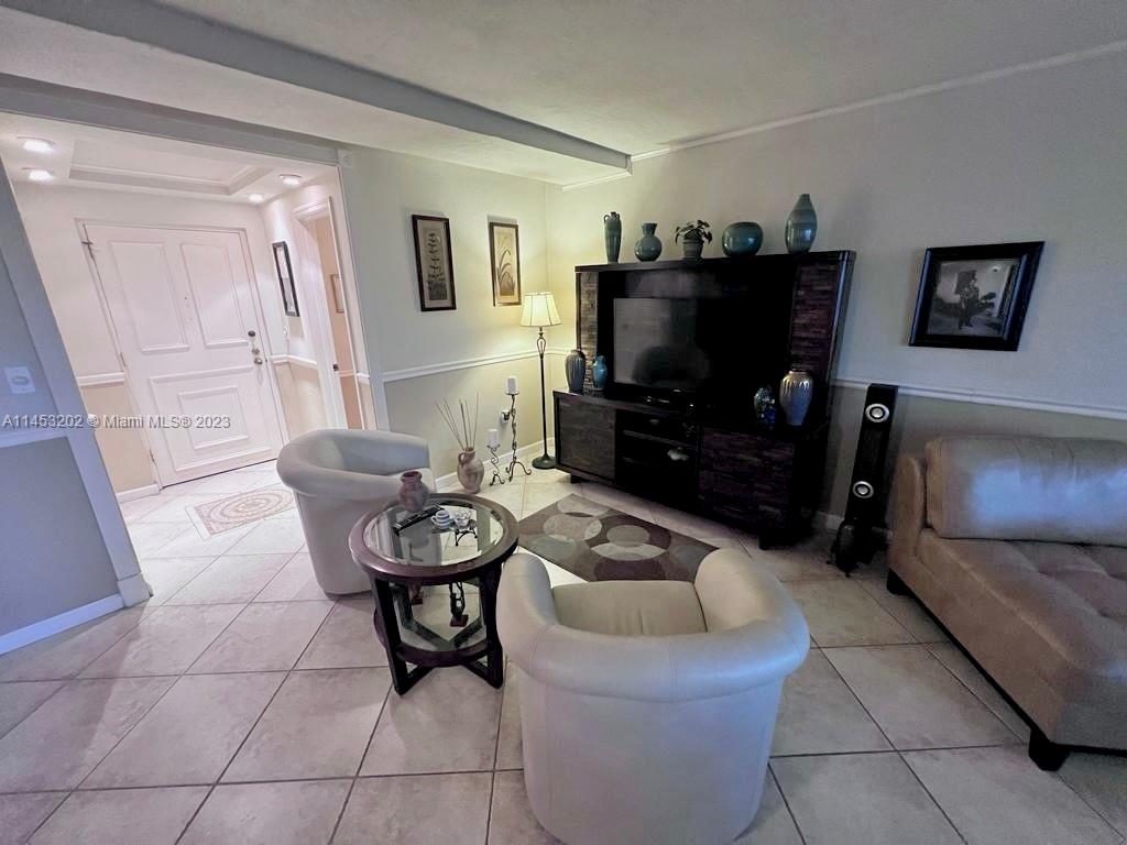 9321 SW 4th St # 207C