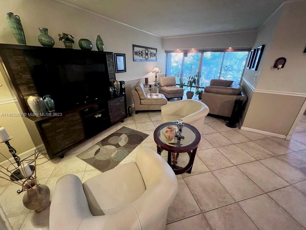 9321 SW 4th St # 207C