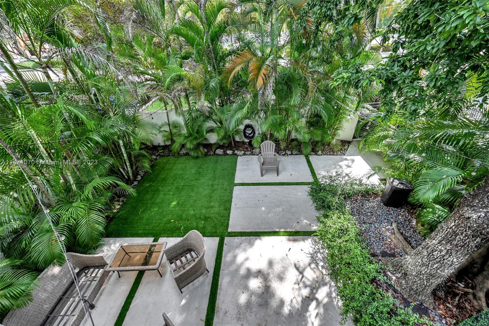 3210 W Trade Ave Unit: III7