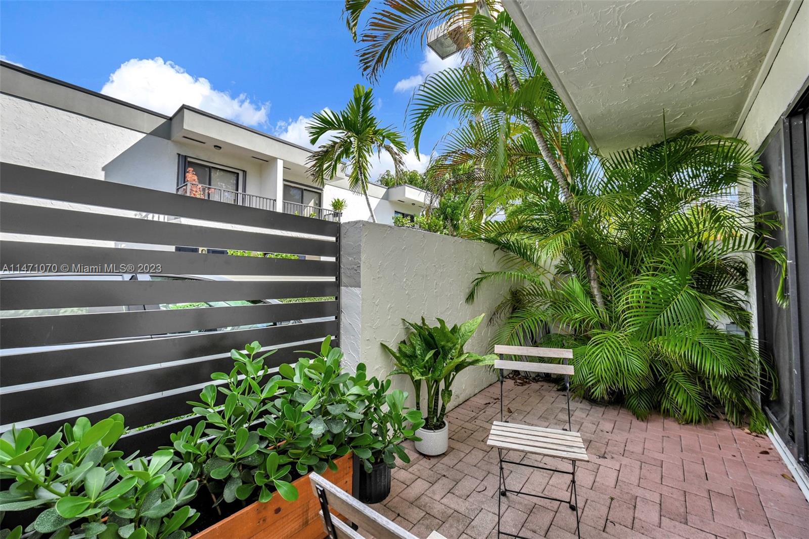 3210 W Trade Ave Unit: III7