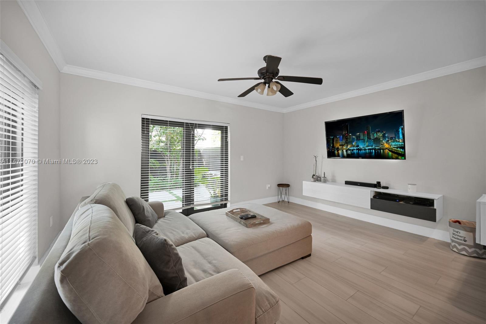 3210 W Trade Ave Unit: III7