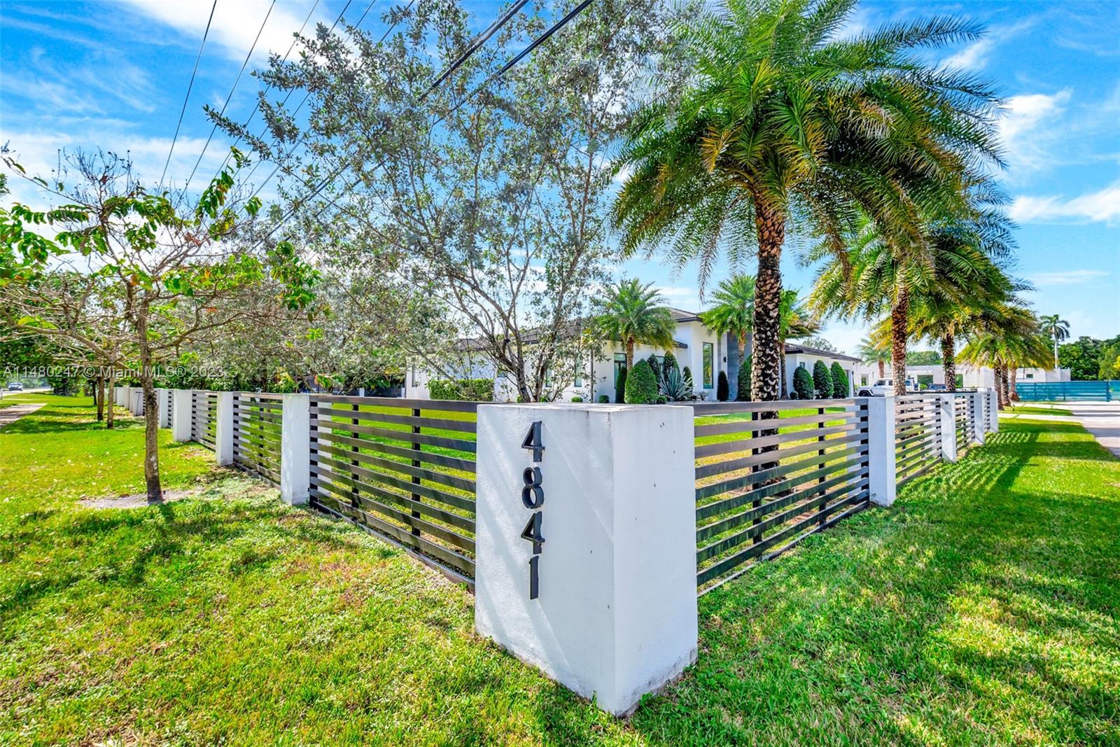 4841 SW 76th Ave