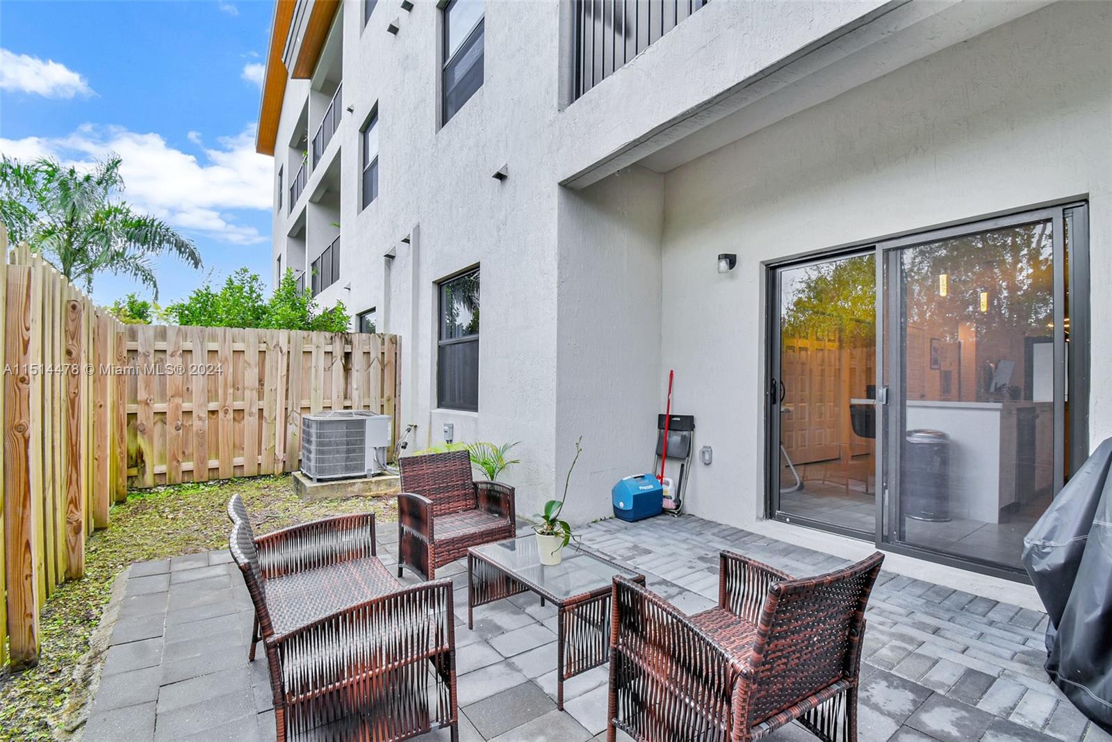 8195 NW 104th Ave # 2