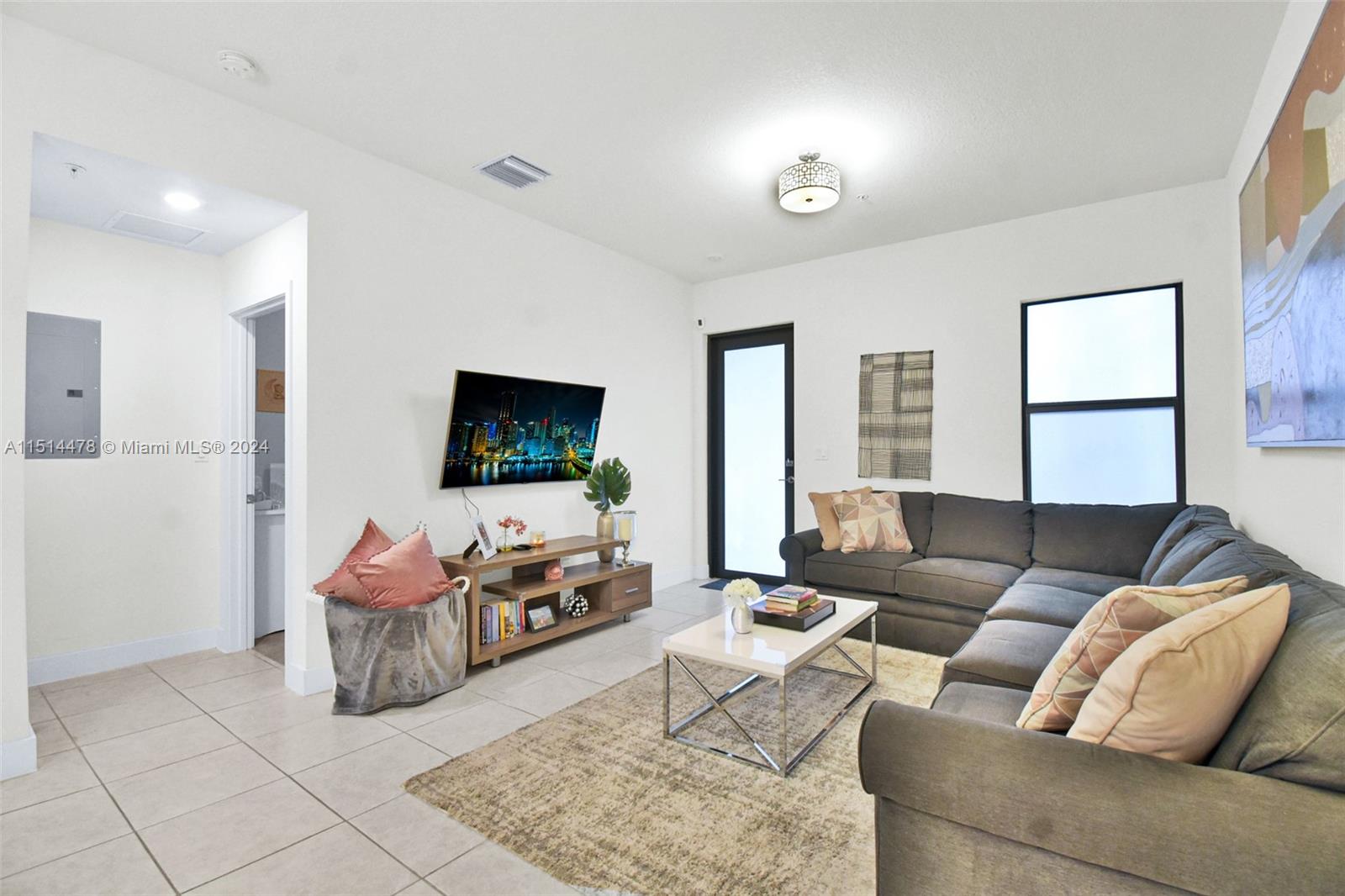 8195 NW 104th Ave # 2