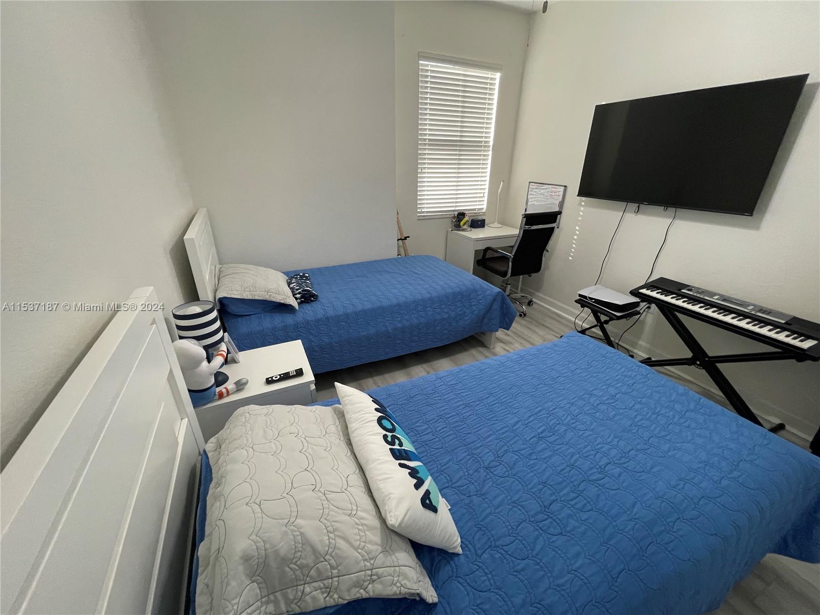 8755 NW 98th Ct # 8755