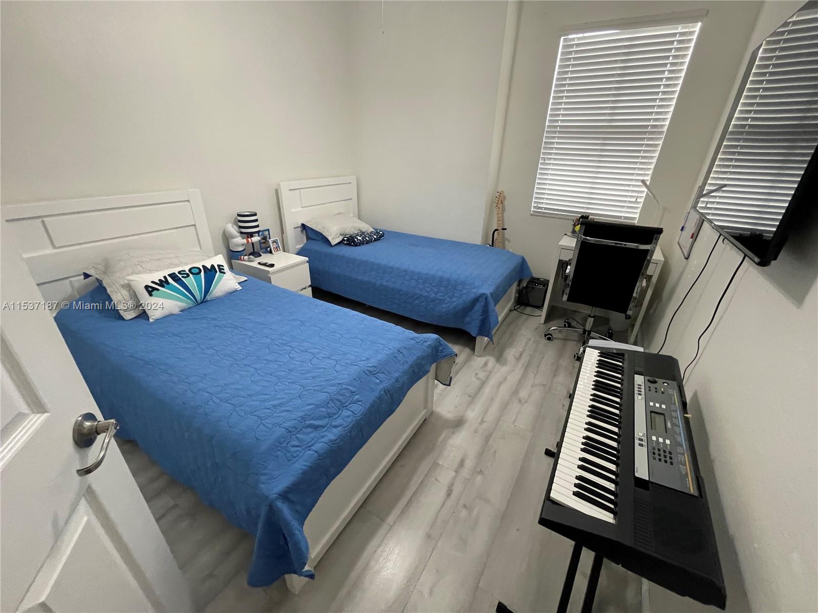 8755 NW 98th Ct # 8755