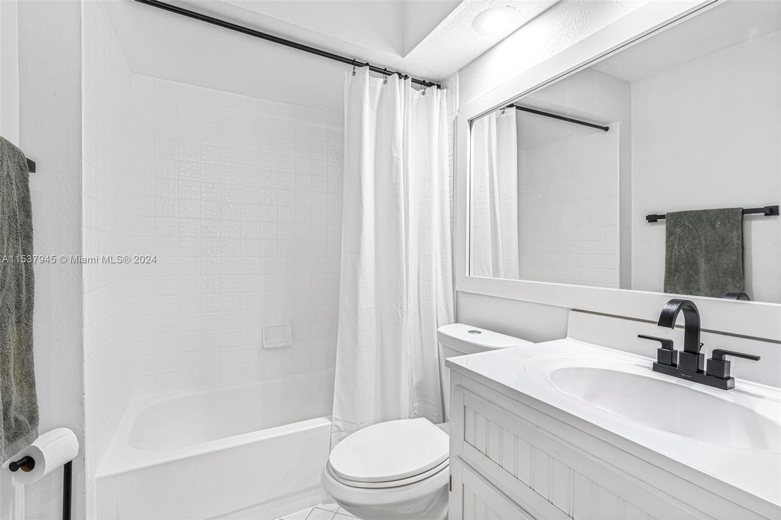 14526 SW 142nd Ct Cir