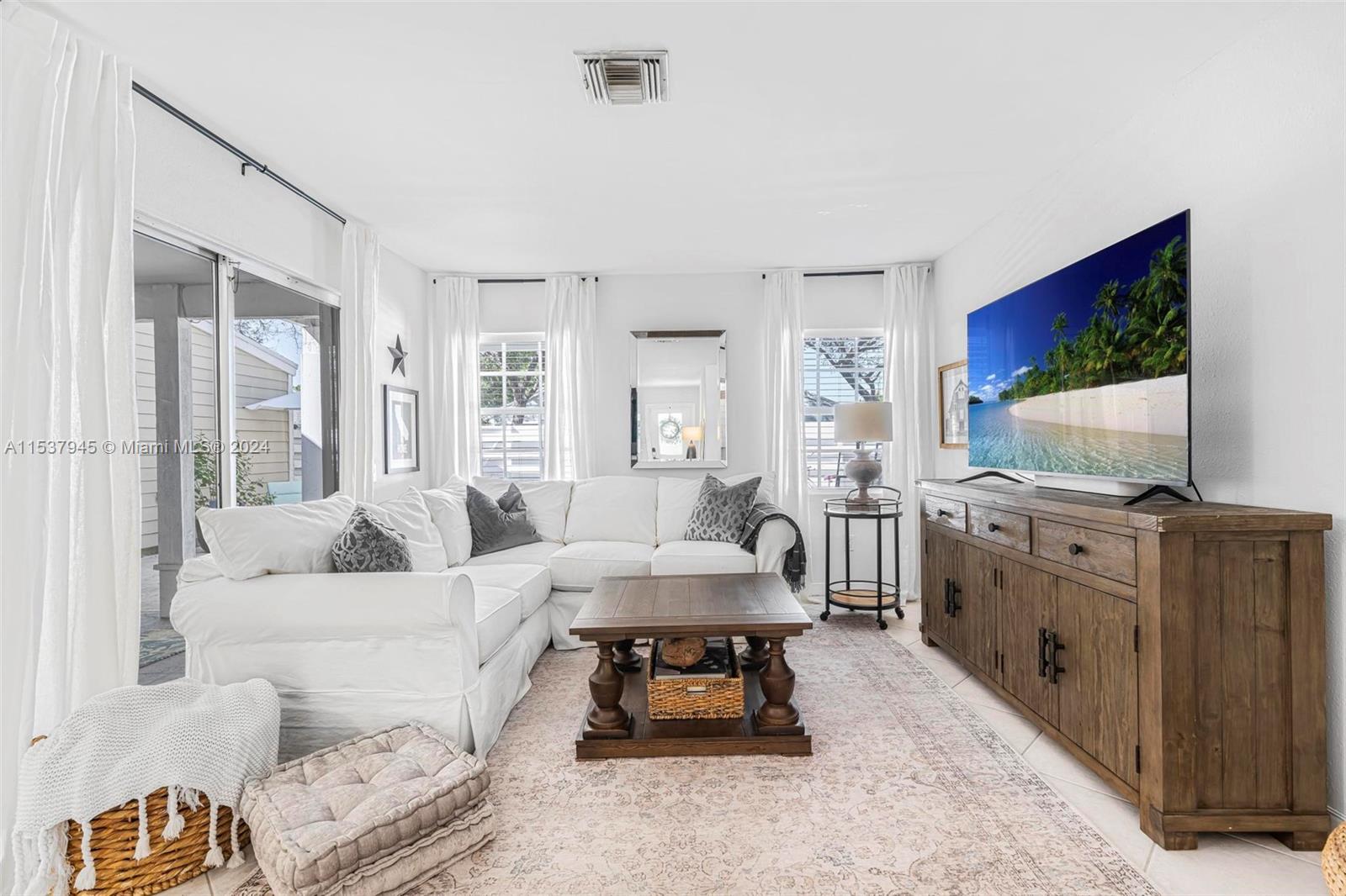 14526 SW 142nd Ct Cir