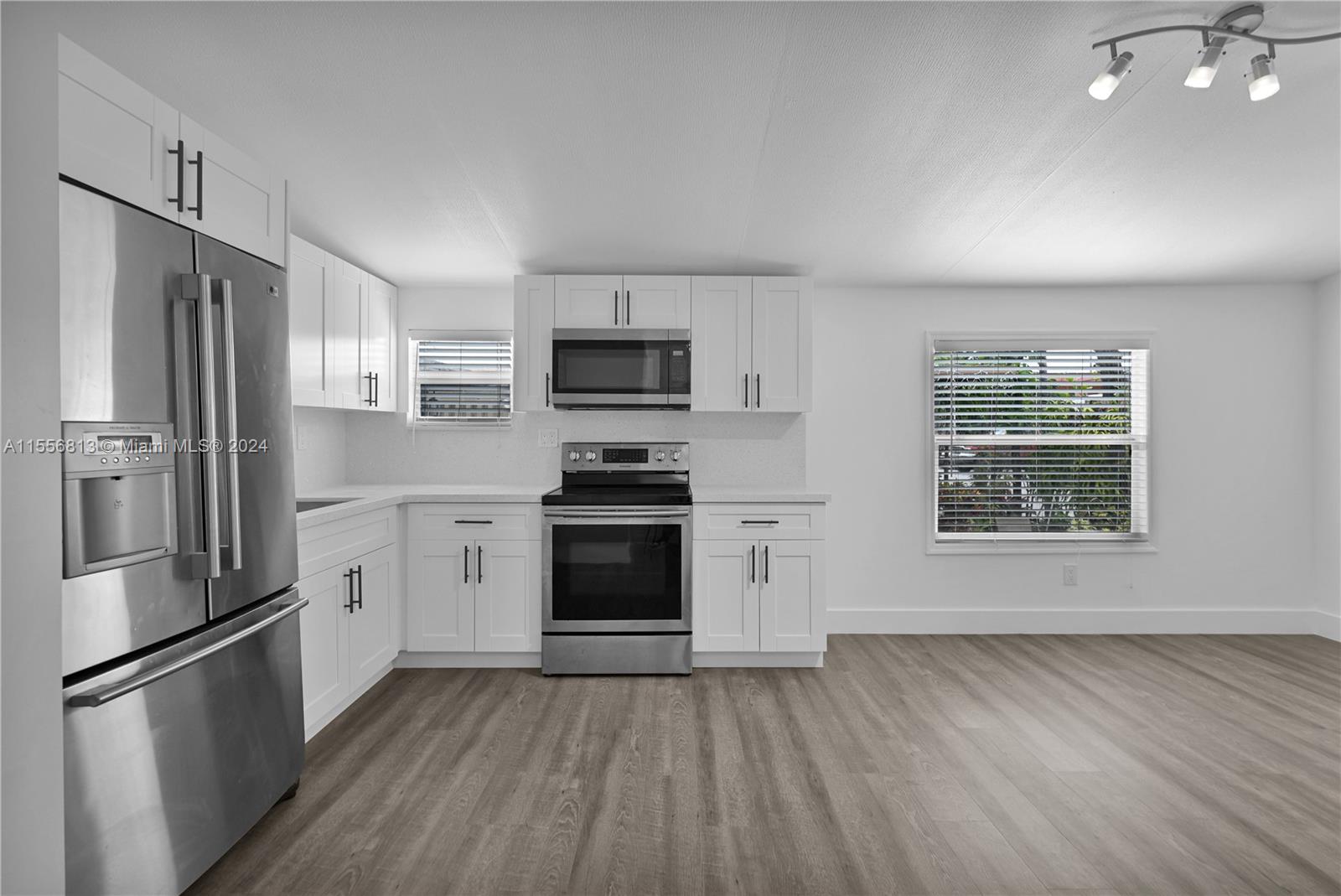 2775 W Okeechobee Rd