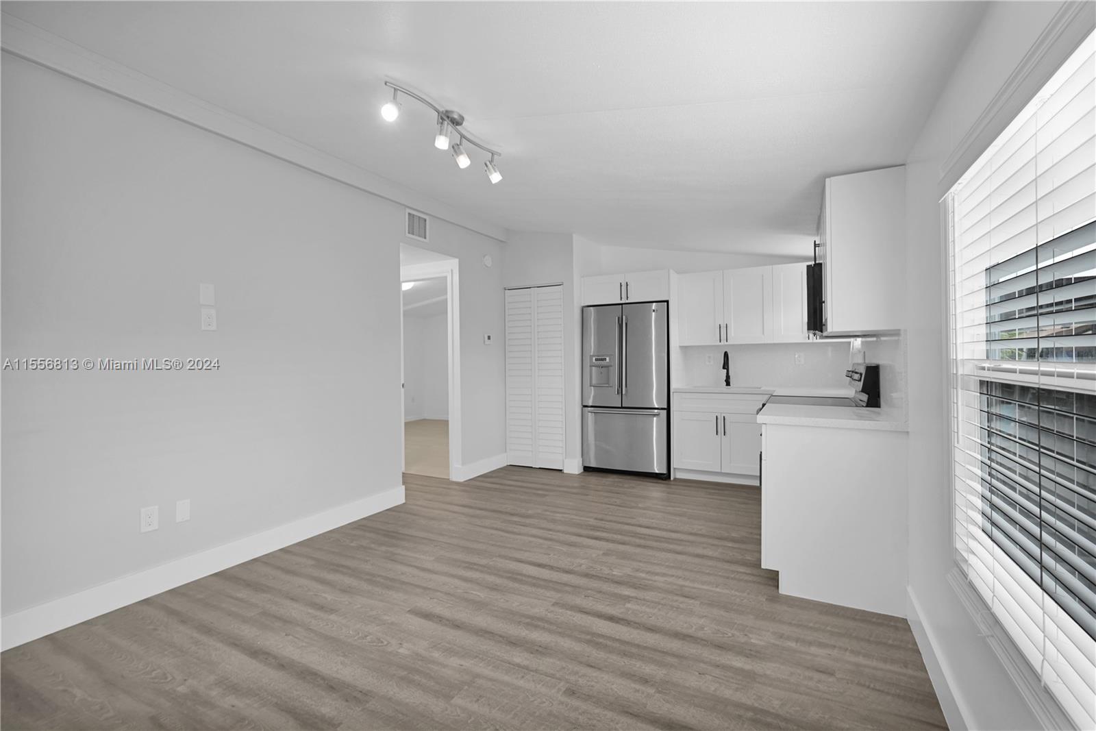 2775 W Okeechobee Rd