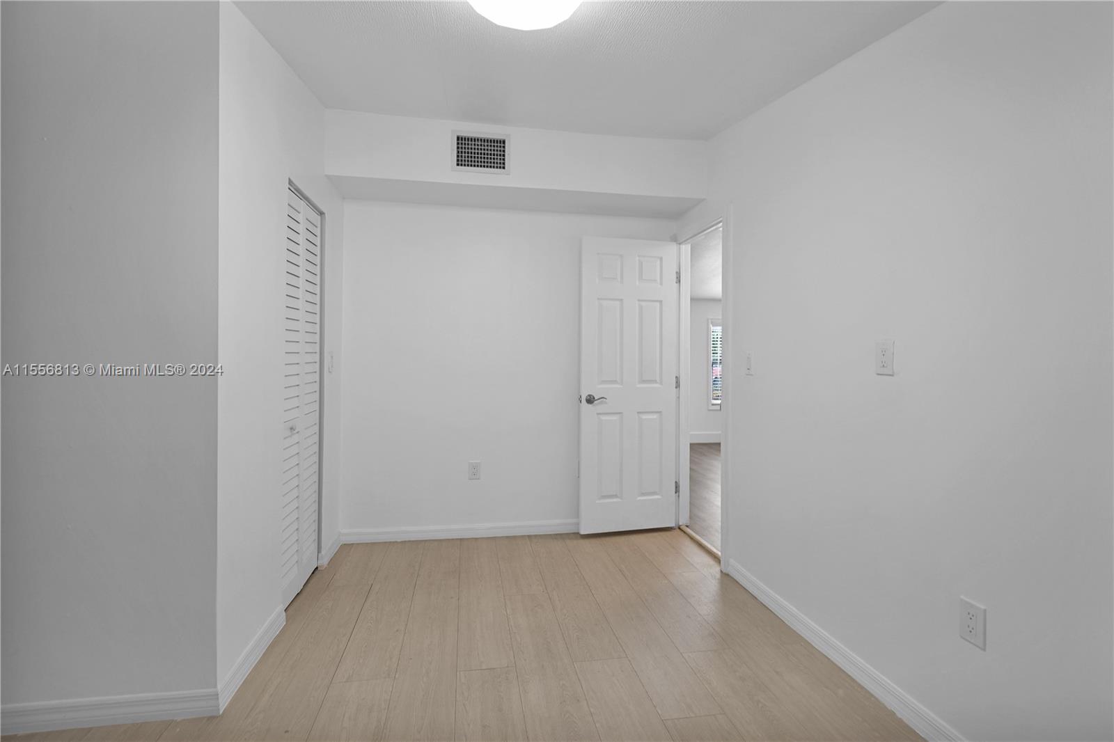 2775 W Okeechobee Rd