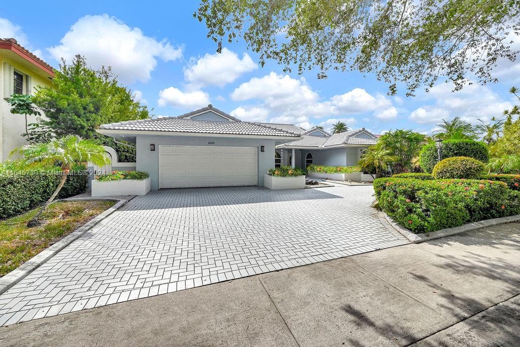 16818 NW 82nd Ct
