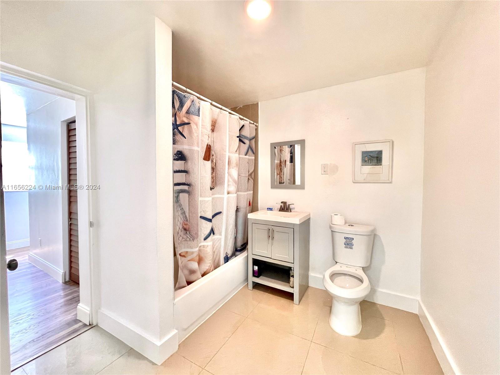 2900 NW 166th St # A