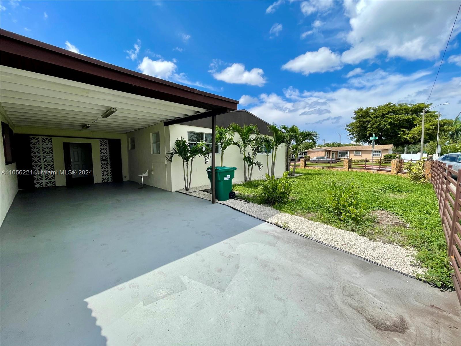 2900 NW 166th St # A