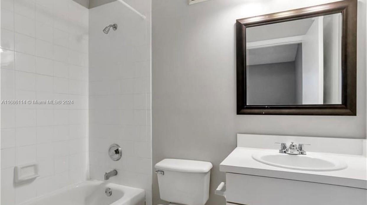 748 SW 122nd Ter # 748