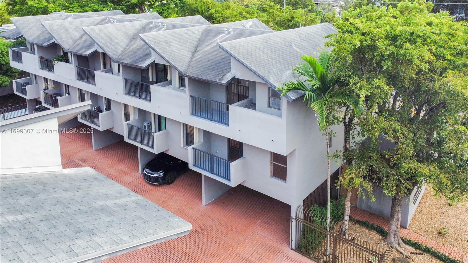 3099 Bird Ave # 3099