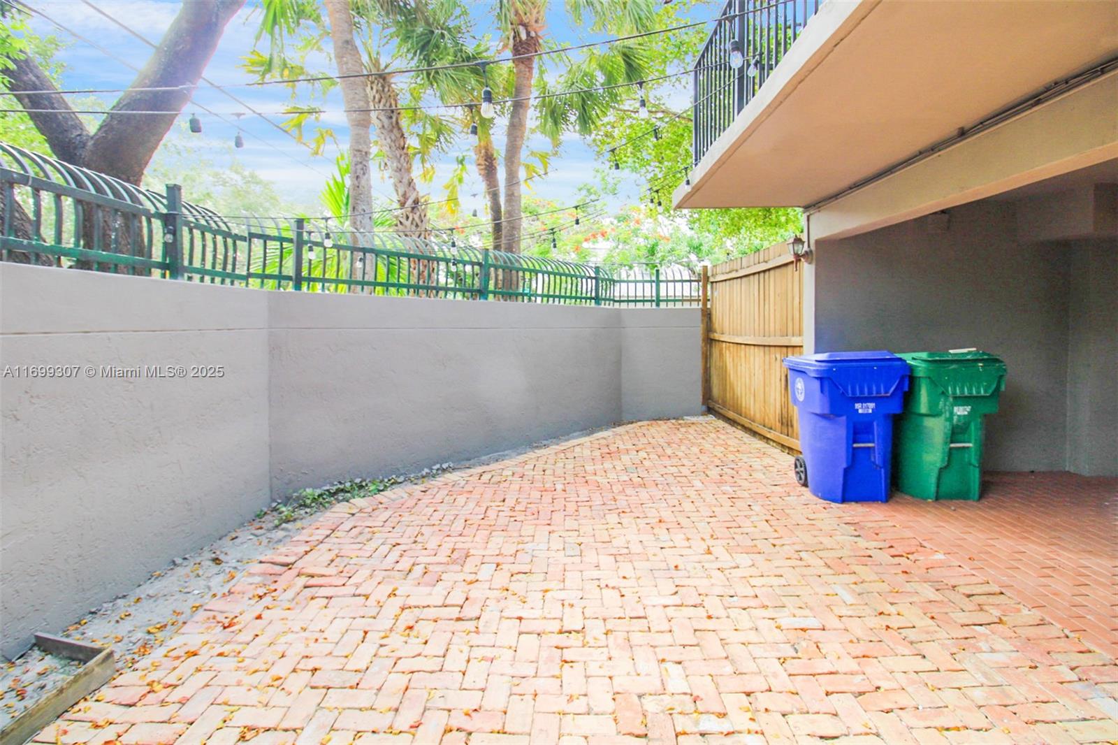 3099 Bird Ave # 3099