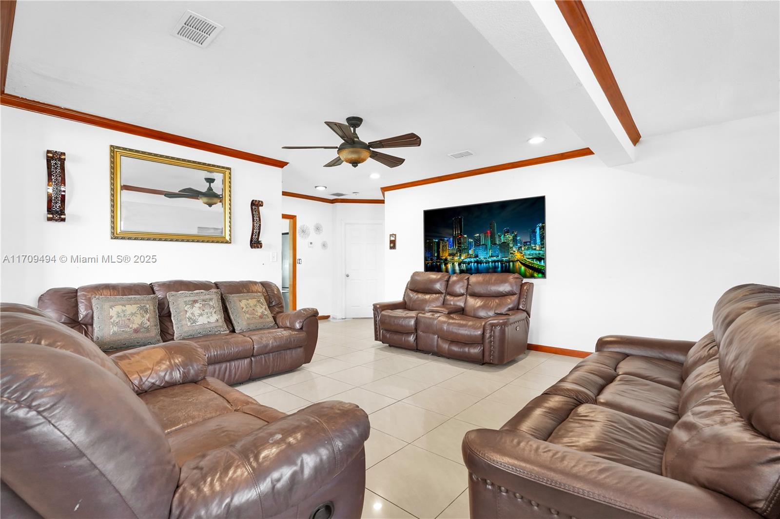 4300 NW 4th St