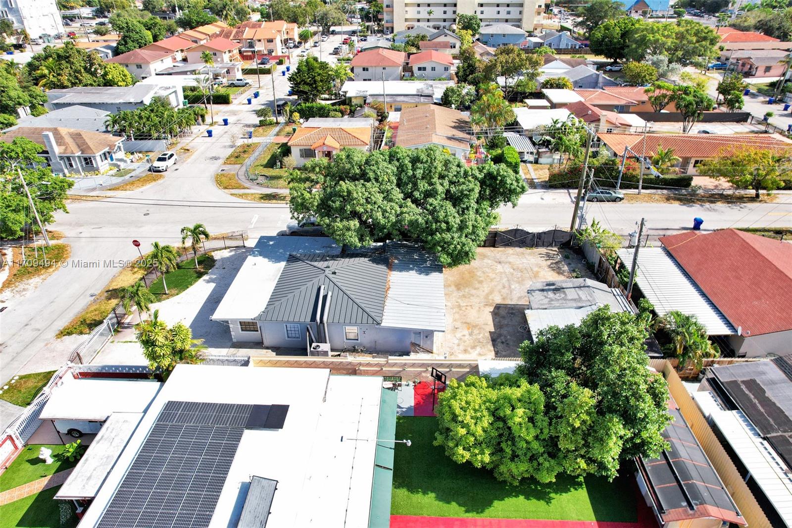 4300 NW 4th St