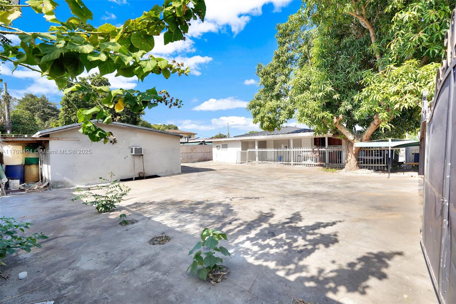 4300 NW 4th St