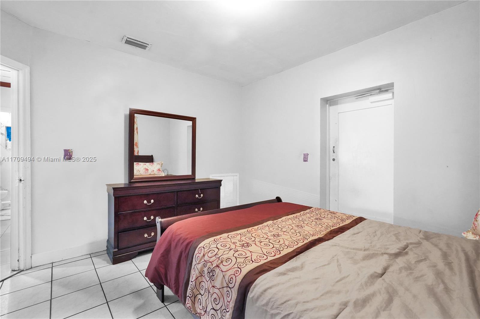 4300 NW 4th St
