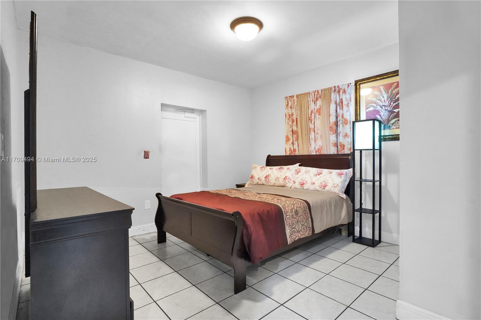 4300 NW 4th St