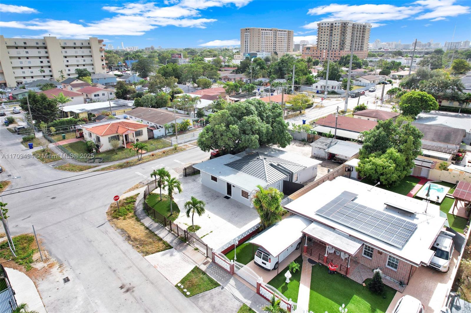 4300 NW 4th St