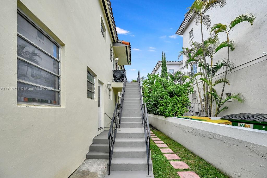291 Navarre Ave