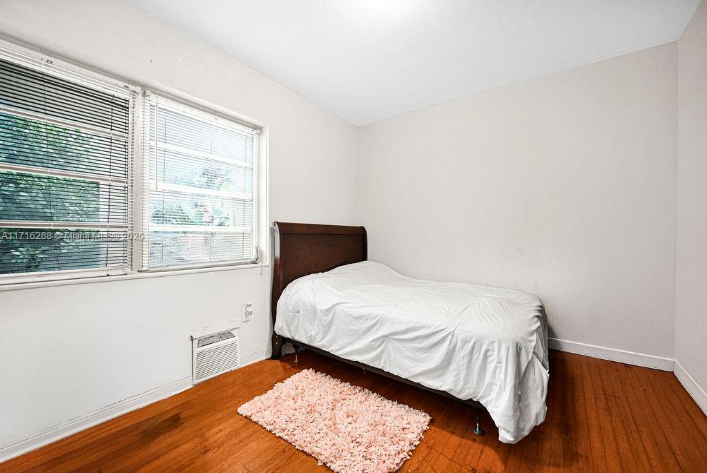 291 Navarre Ave