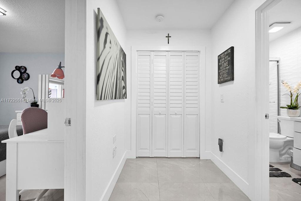 7327 NW 173rd Dr # 103