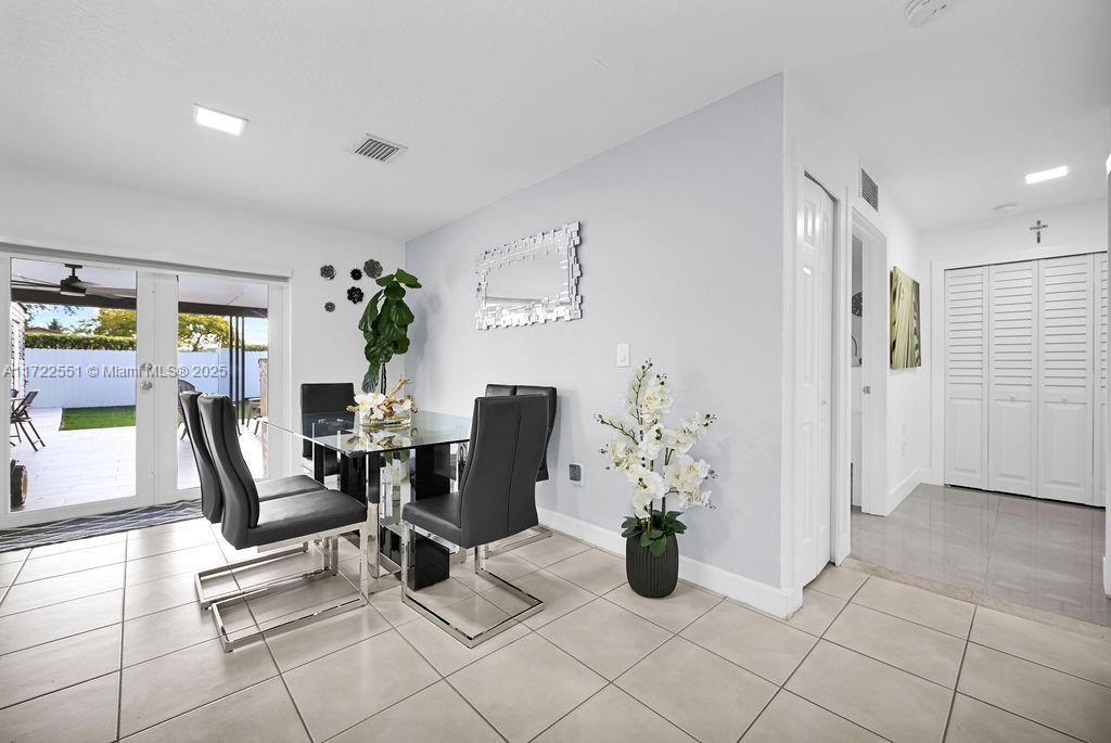 7327 NW 173rd Dr # 103