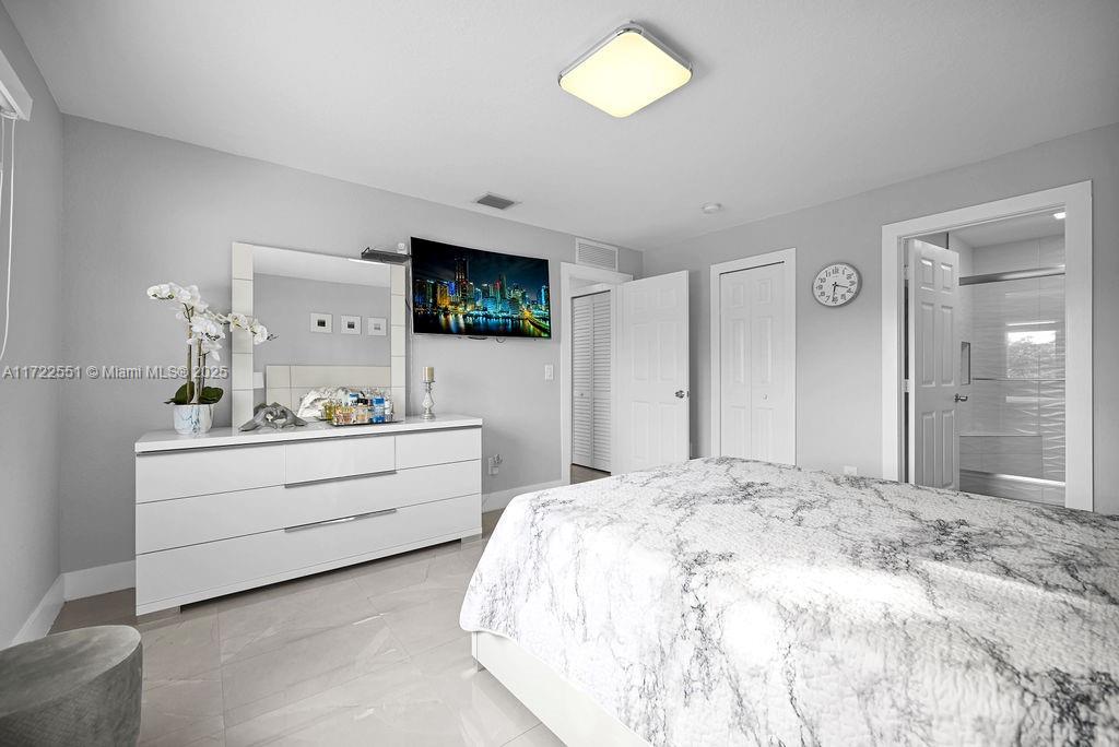 7327 NW 173rd Dr # 103