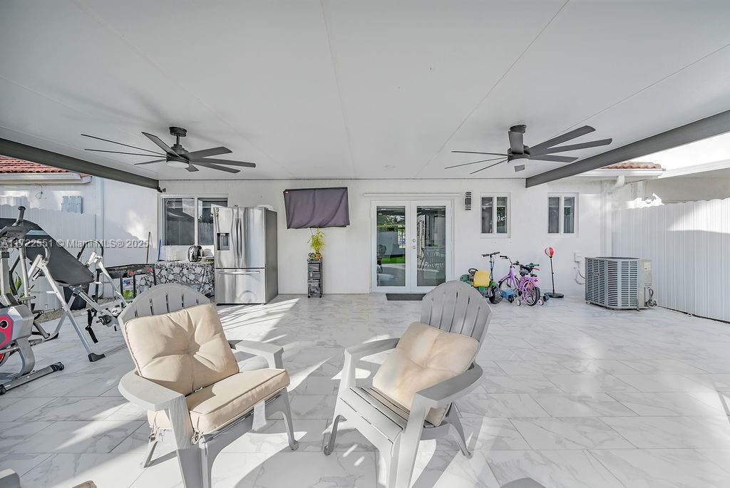 7327 NW 173rd Dr # 103